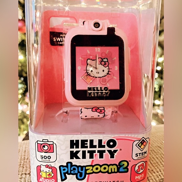 Helllo Kitty kids Smartwatch - Picture 1 of 3